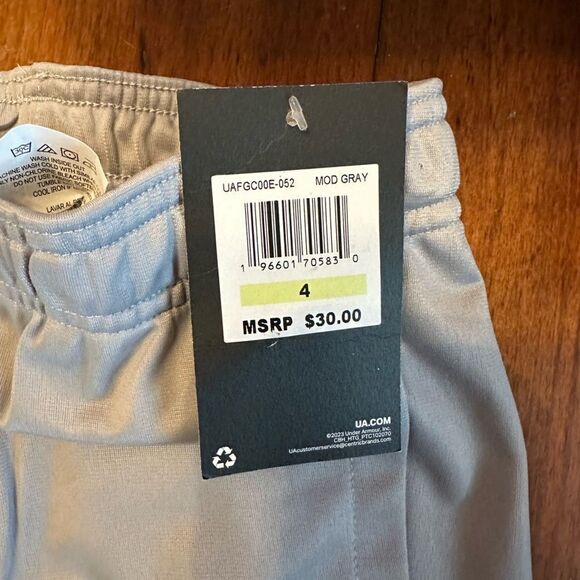 NWT Under Armour Sweatpants Jogger Style - Picture 2 of 2